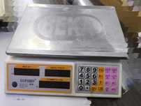 Весы 4500  тенге