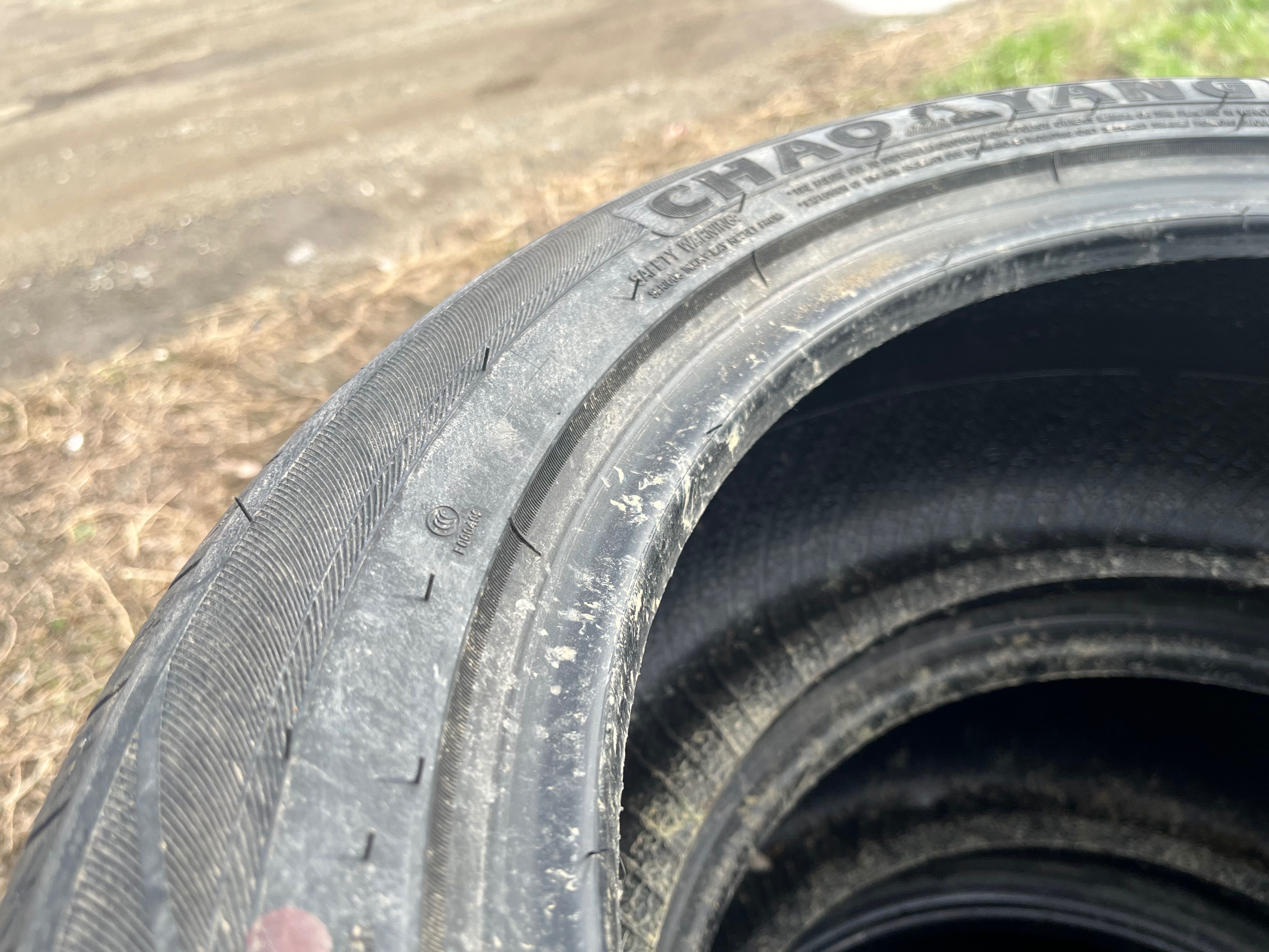 Продам новые шины 215/50 R17
