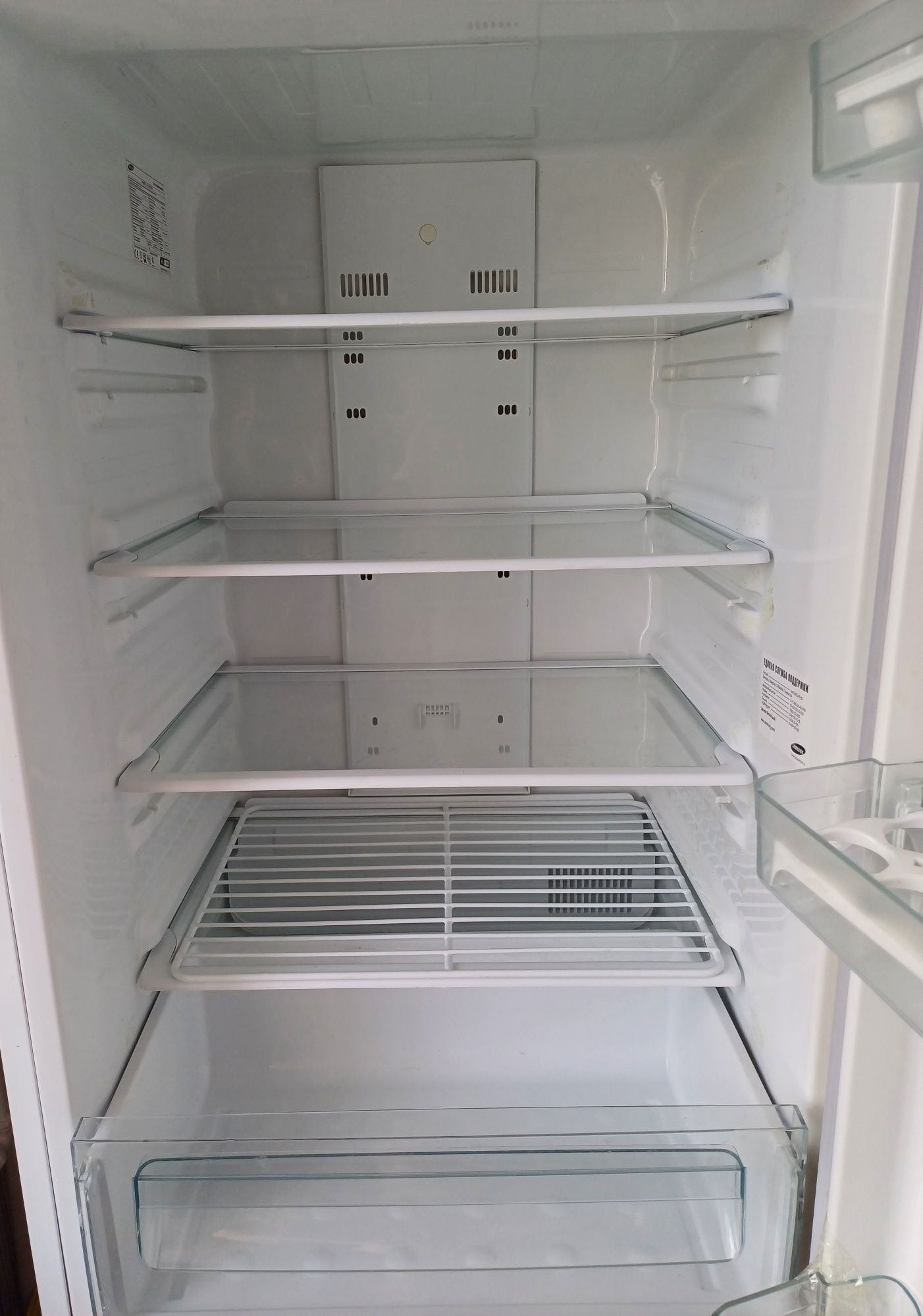 Продам холодильник SAMSUNG  NO FROST