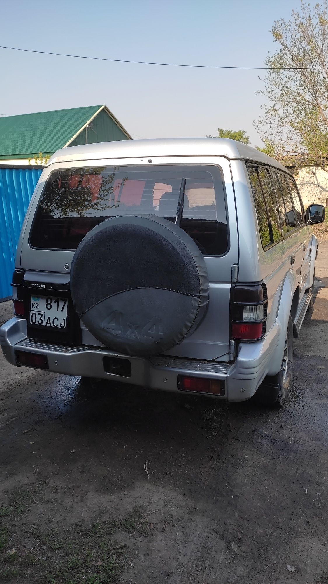 Продам авто Mitsubishi Pajero