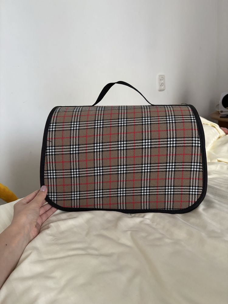 Продам переноску для котов/котят