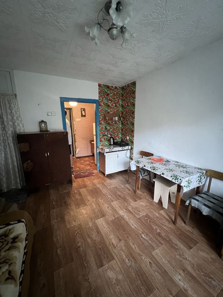 Продам квартиру в малосемейке