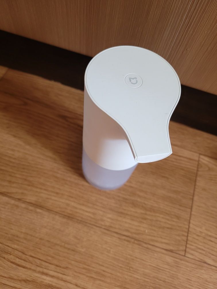 Дозатор Xiaomi  для пленного мыла