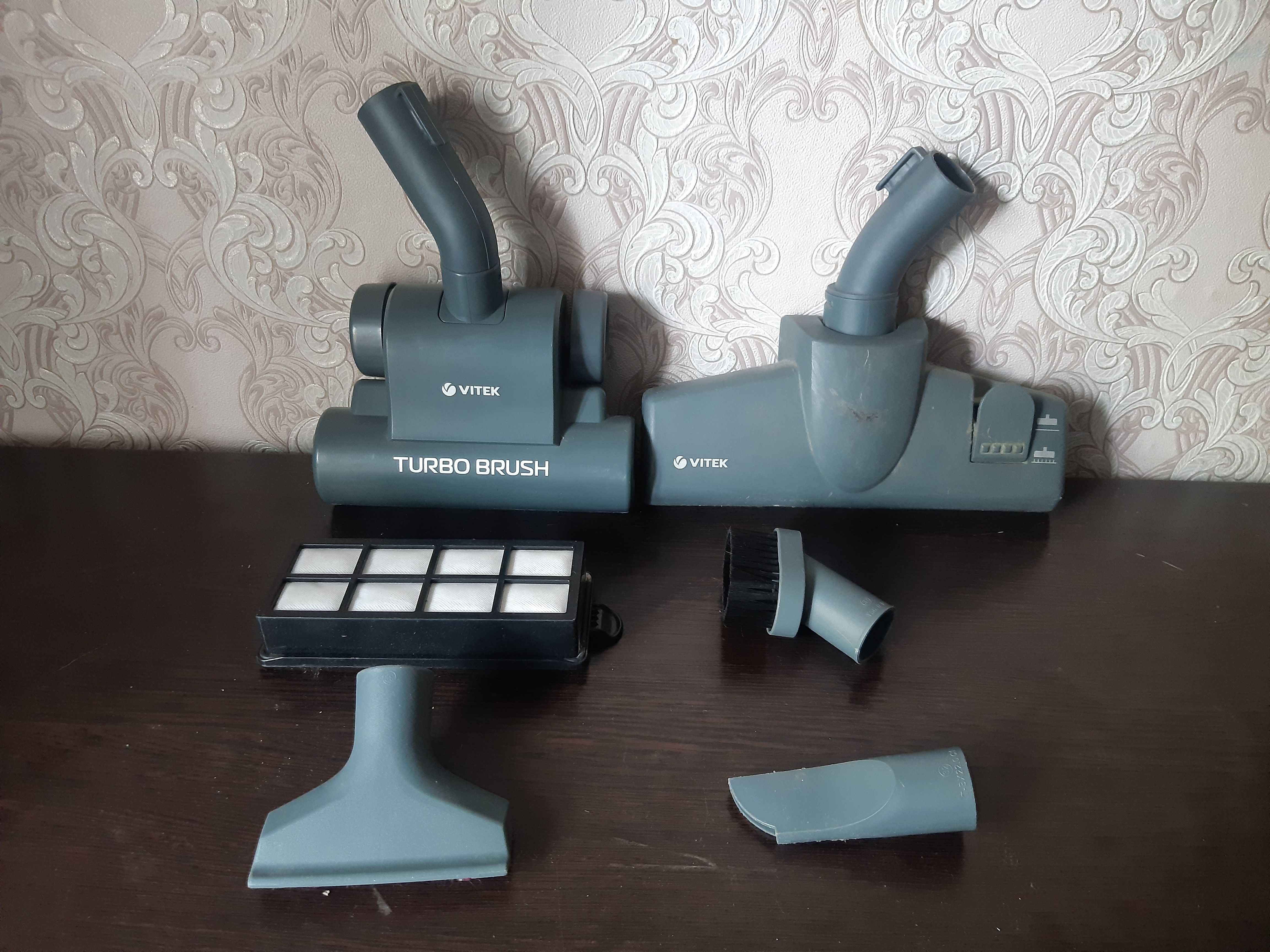 Пылесос vitek 1800w витек и samsung  читайте в описании