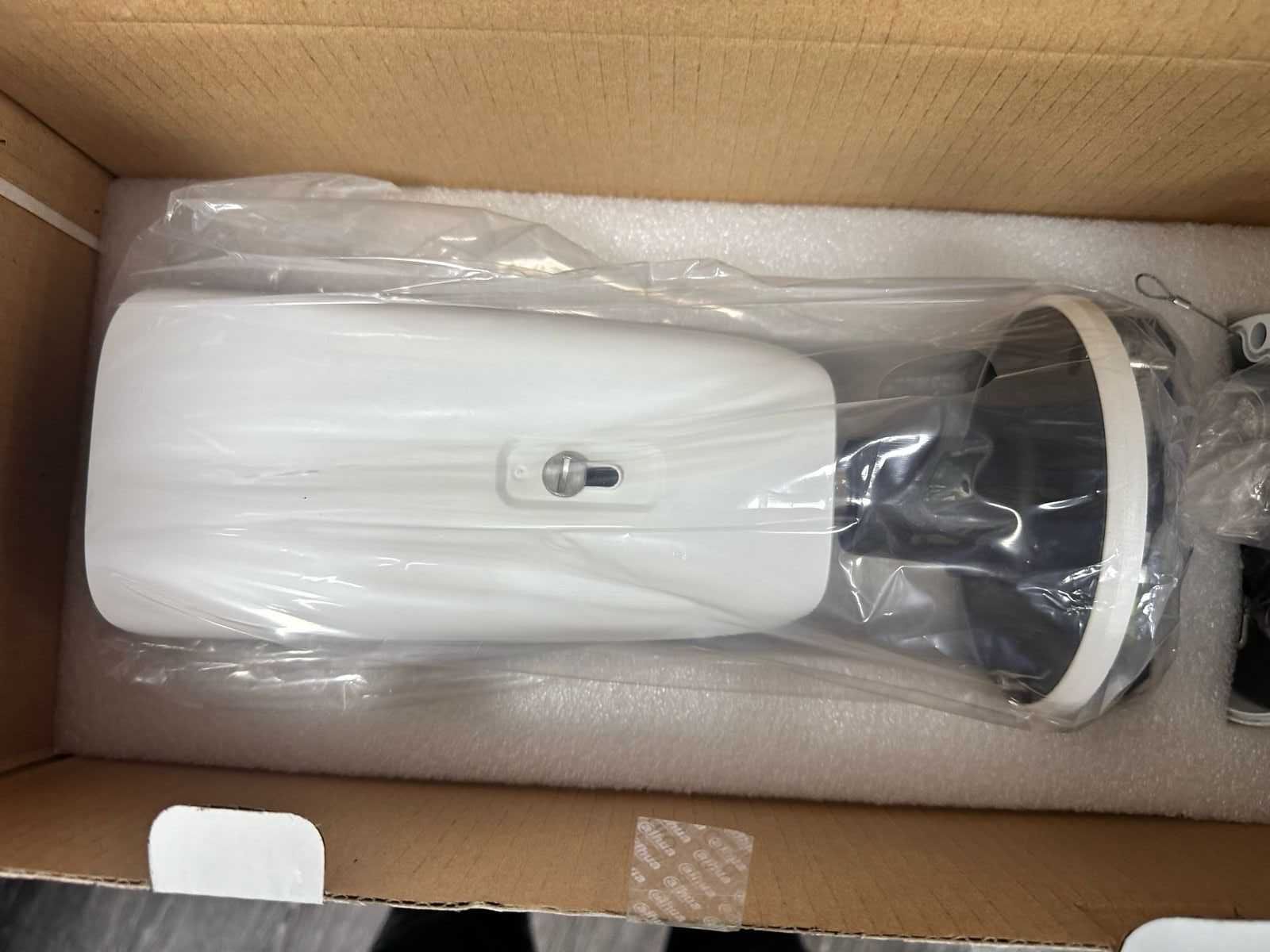 Камера видеонаблюдения Dahua DH-IPC-HFW7442HP-Z4