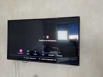 Смарт телевизор LG 43LM5700PLA 43"