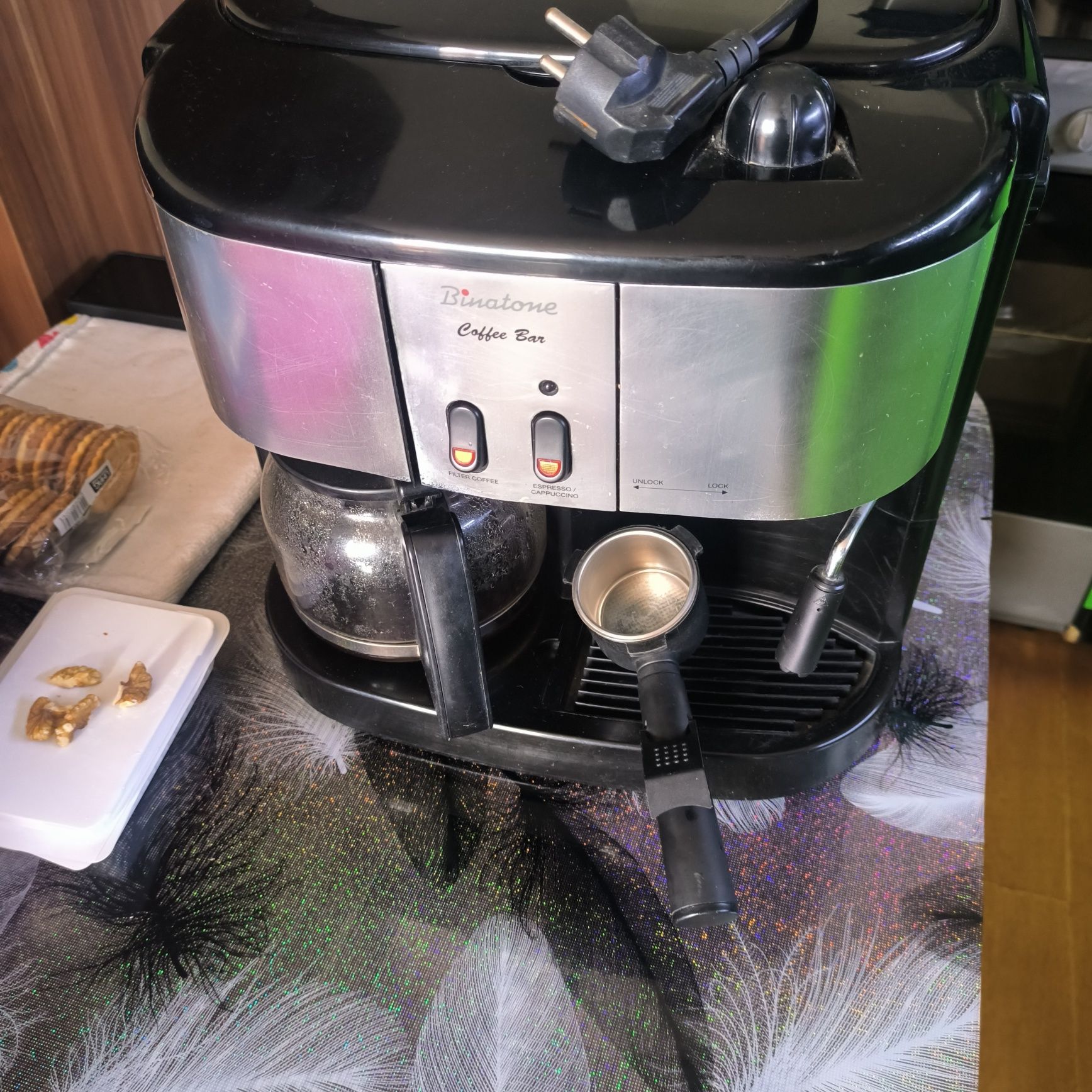 Кофе машина Binatone