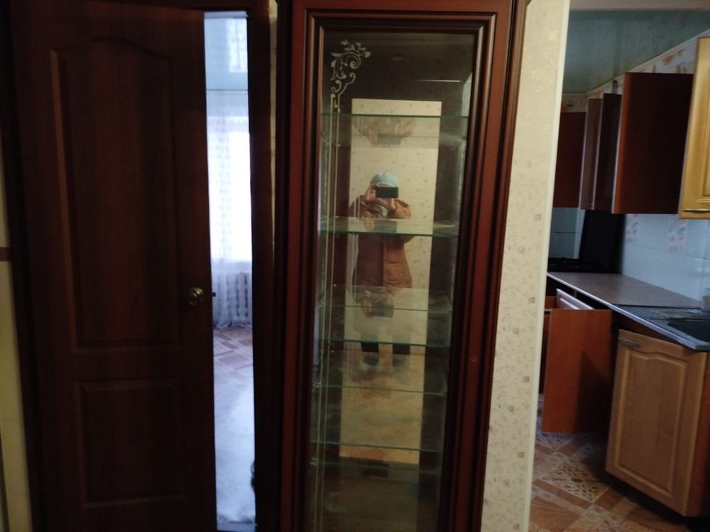 Продам серван для посуды цена 20000т торг есть