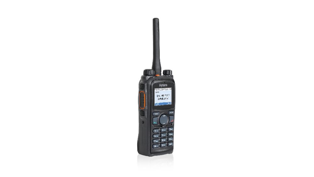 Продам рация идеальное состояние! Hytera PD 785