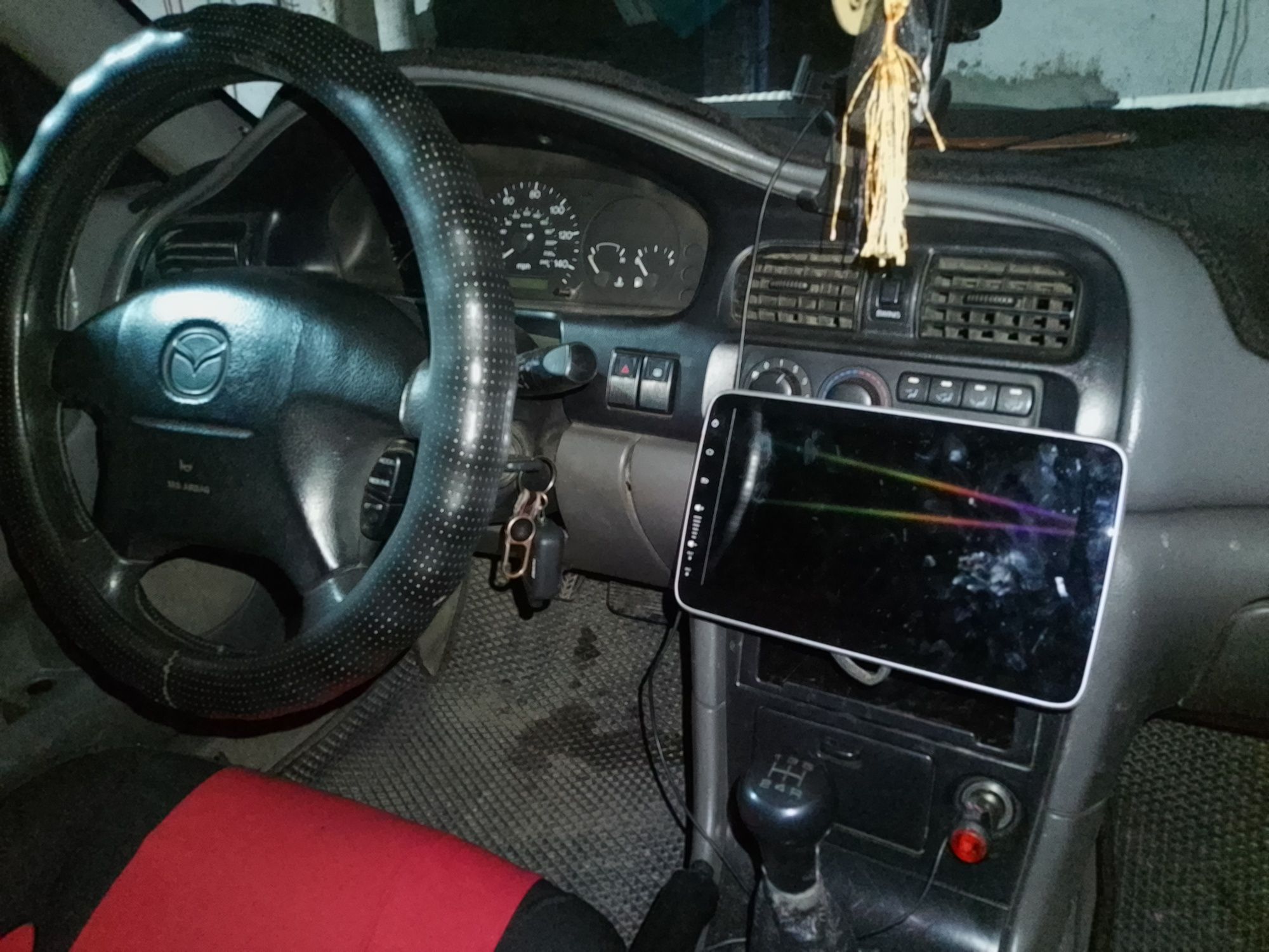 Продам Мазду американец 626