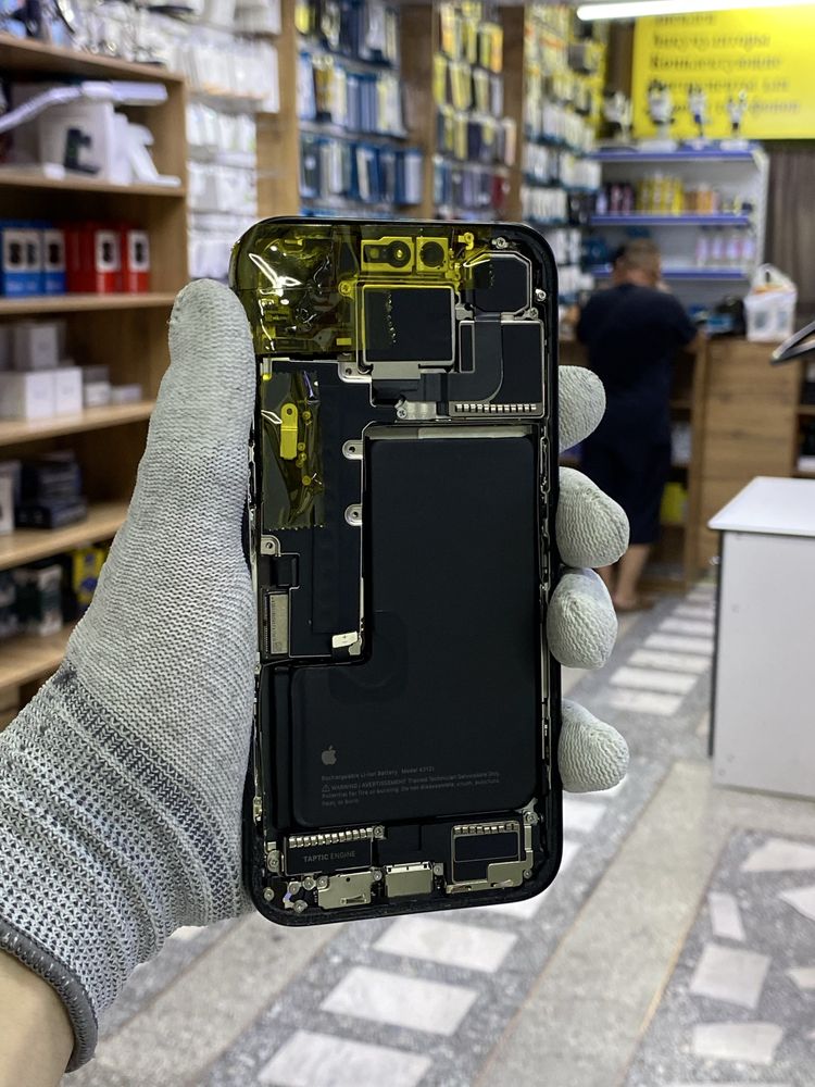 Оригинал запчасти и дисплей для IPhone 15 Pro Max