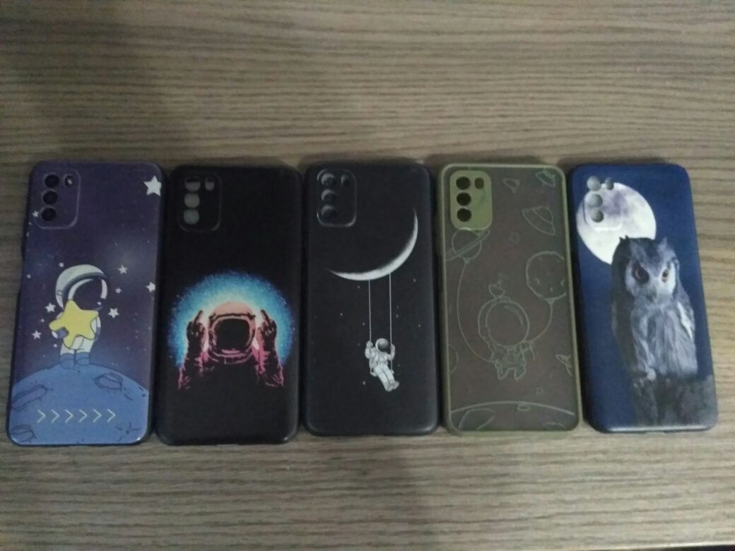 Продам чехлы на Poco M3