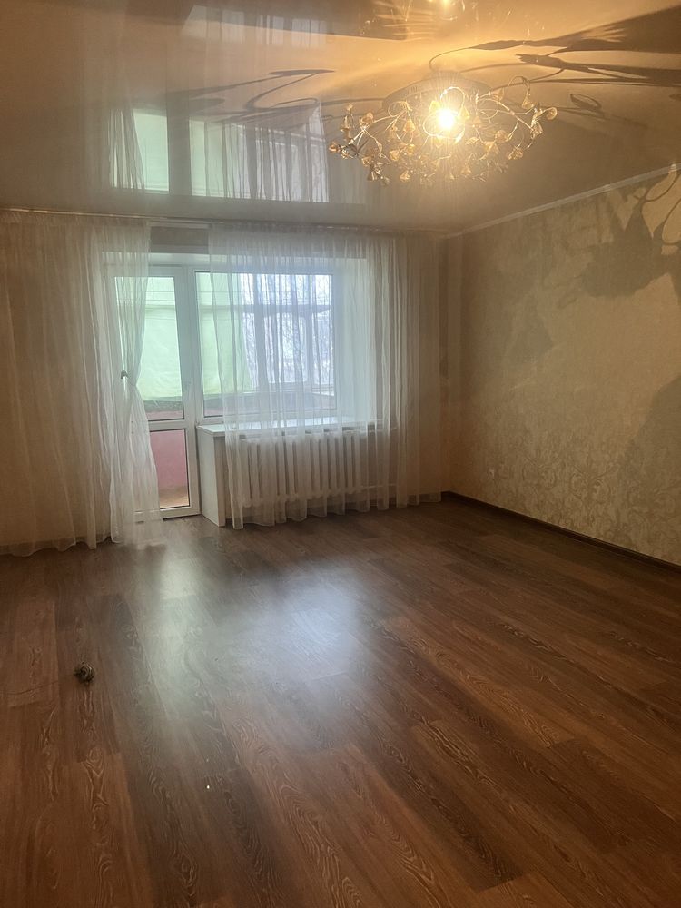 Продам 2-комнатную квартиру!