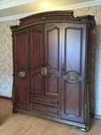 Продам шкаф и кровати тумбами