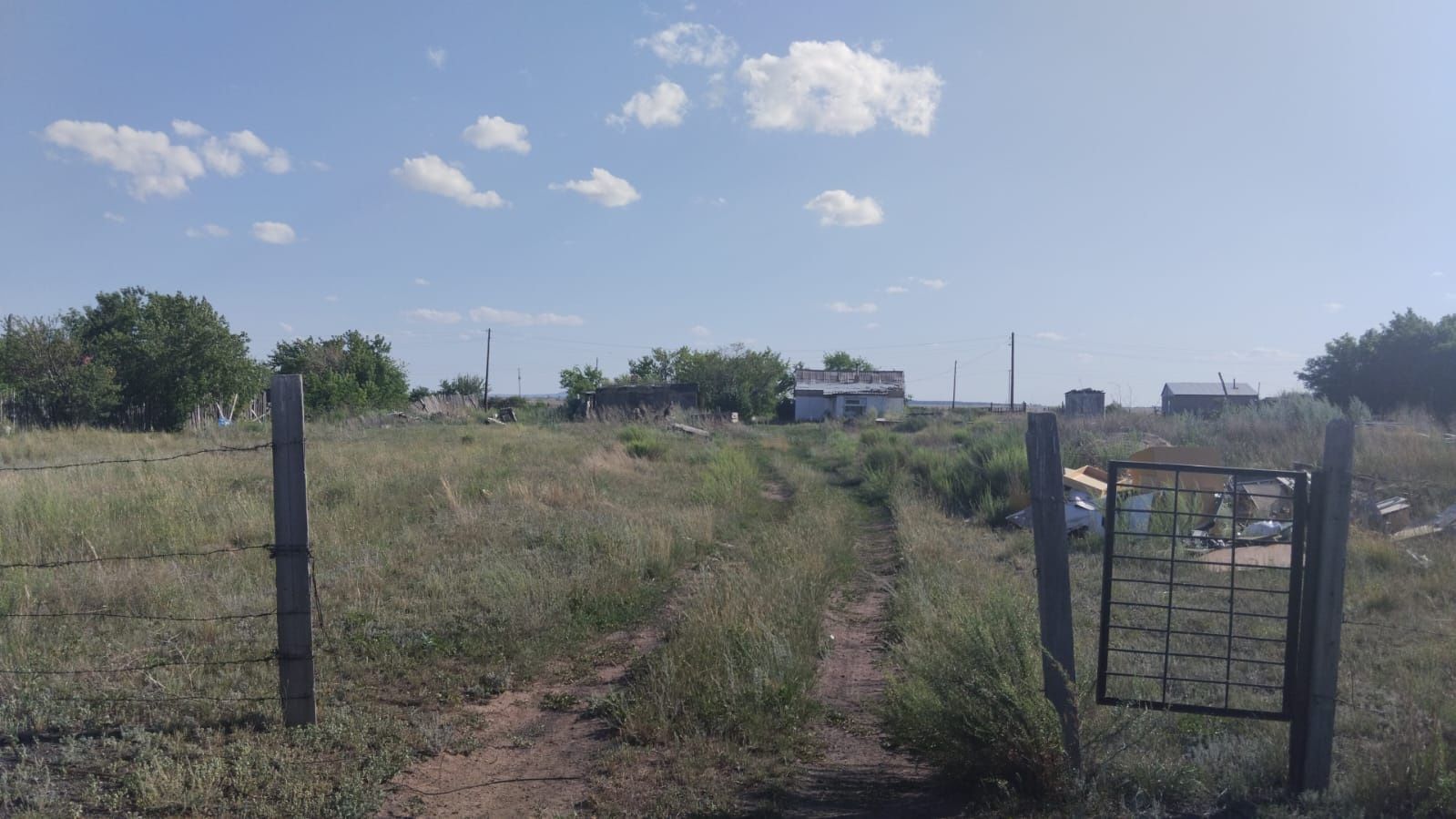 Продается дом в Дубовке.