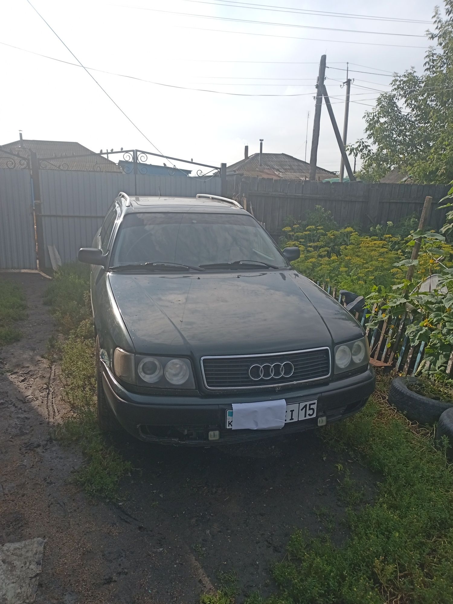 Продам Ауди 100с4
