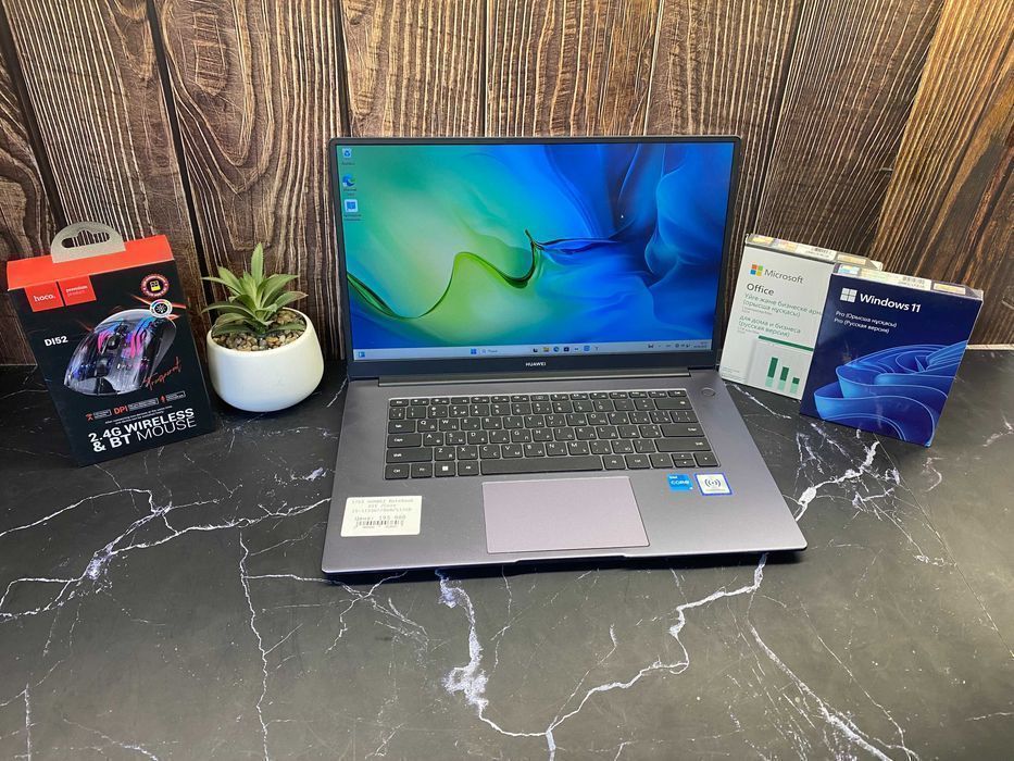 Huawei MateBook D15 • Core i5-1115G4 / 8GB / 256GB SSD / 15.6"