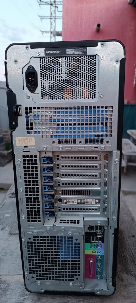 Рабочая станция Dell precision 690
