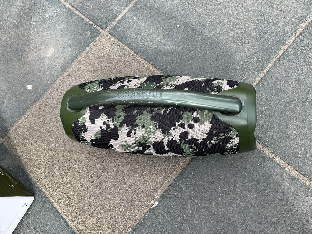 колонка jbl boombox 3