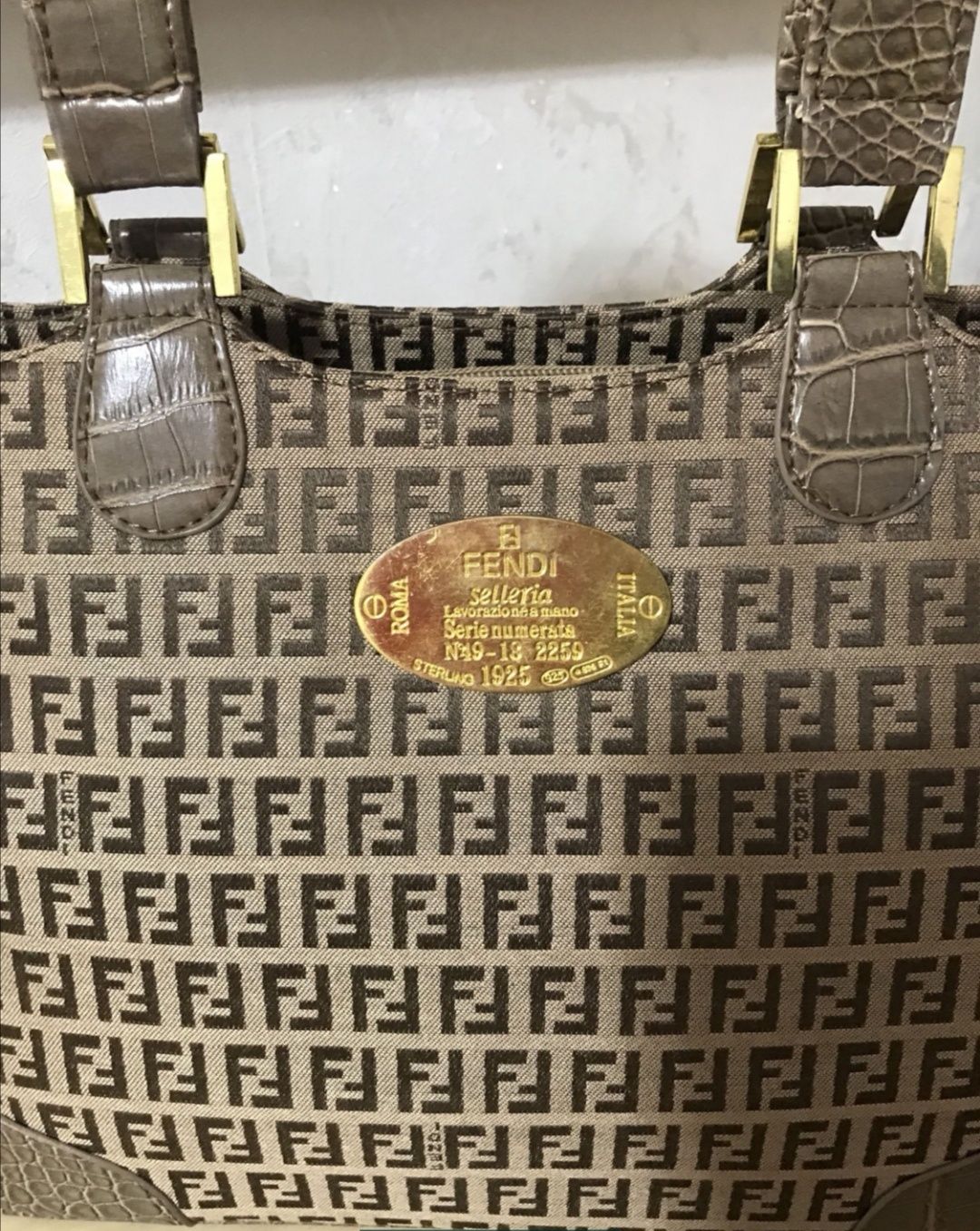 Fendi  Винтаж для ценителей