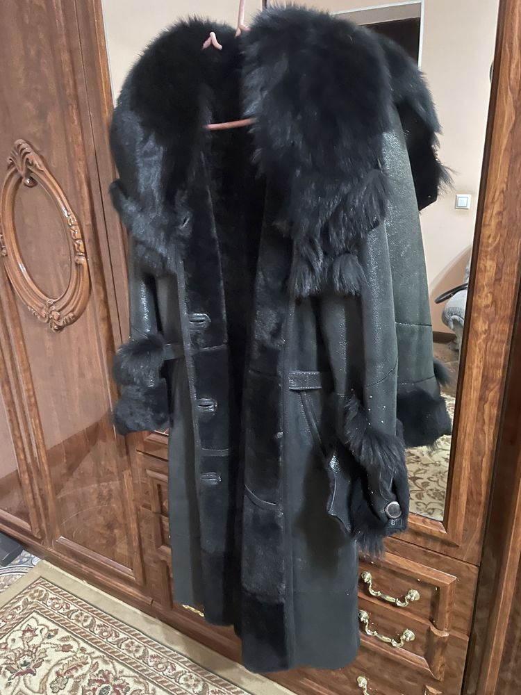 Продам дубленку из натурального меха