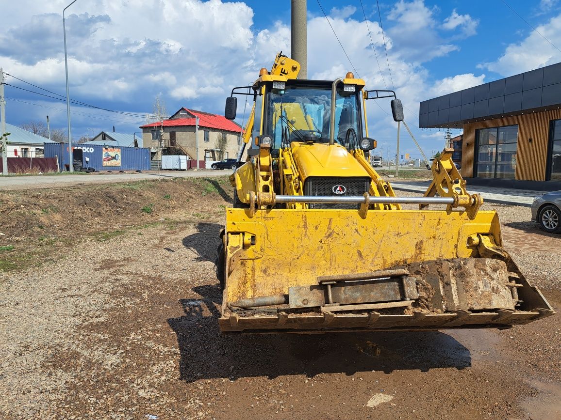 Аренда экскаватор трактор 3 в 1 (петушок)Работа любой сложности