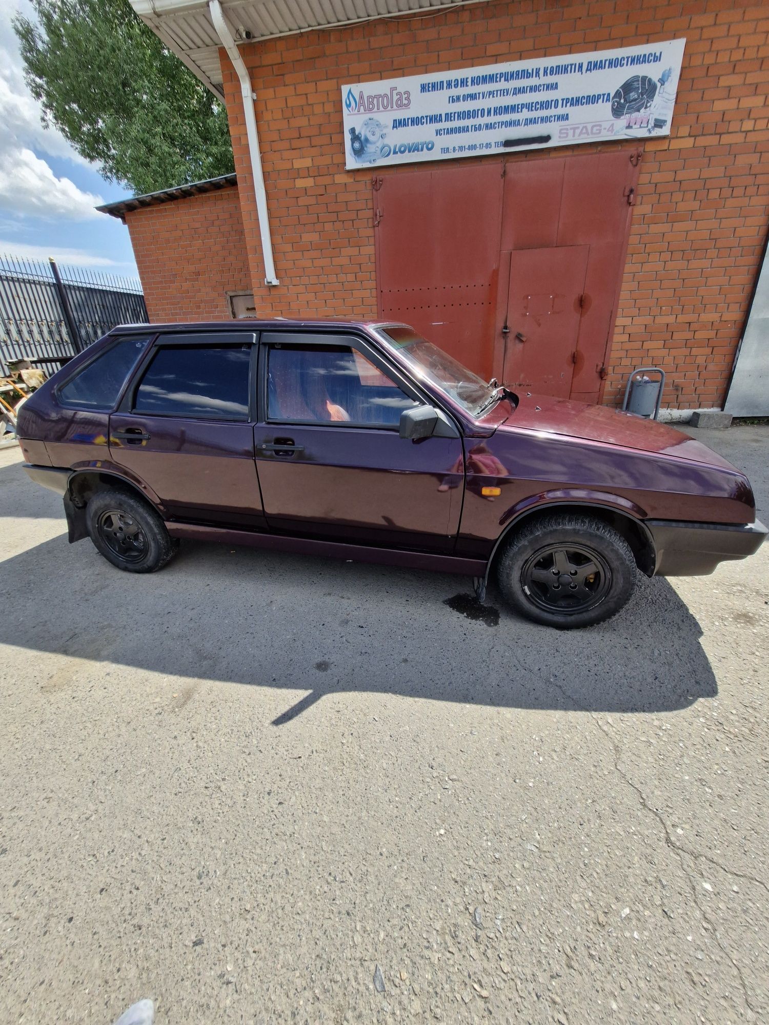 Продам машину ВАЗ 2109