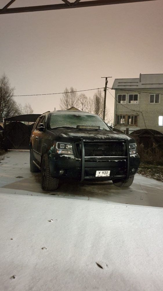 Защита бампера Кенгурятник push bar на Tahoe suburban avalanche