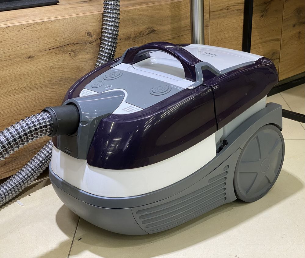 Моющий пылесос Bosch Series 4, BWD41740, 9845/A10