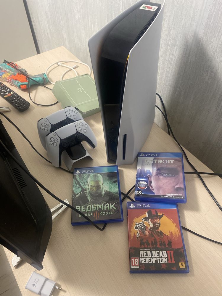 Продам Ps 5 с дисководом