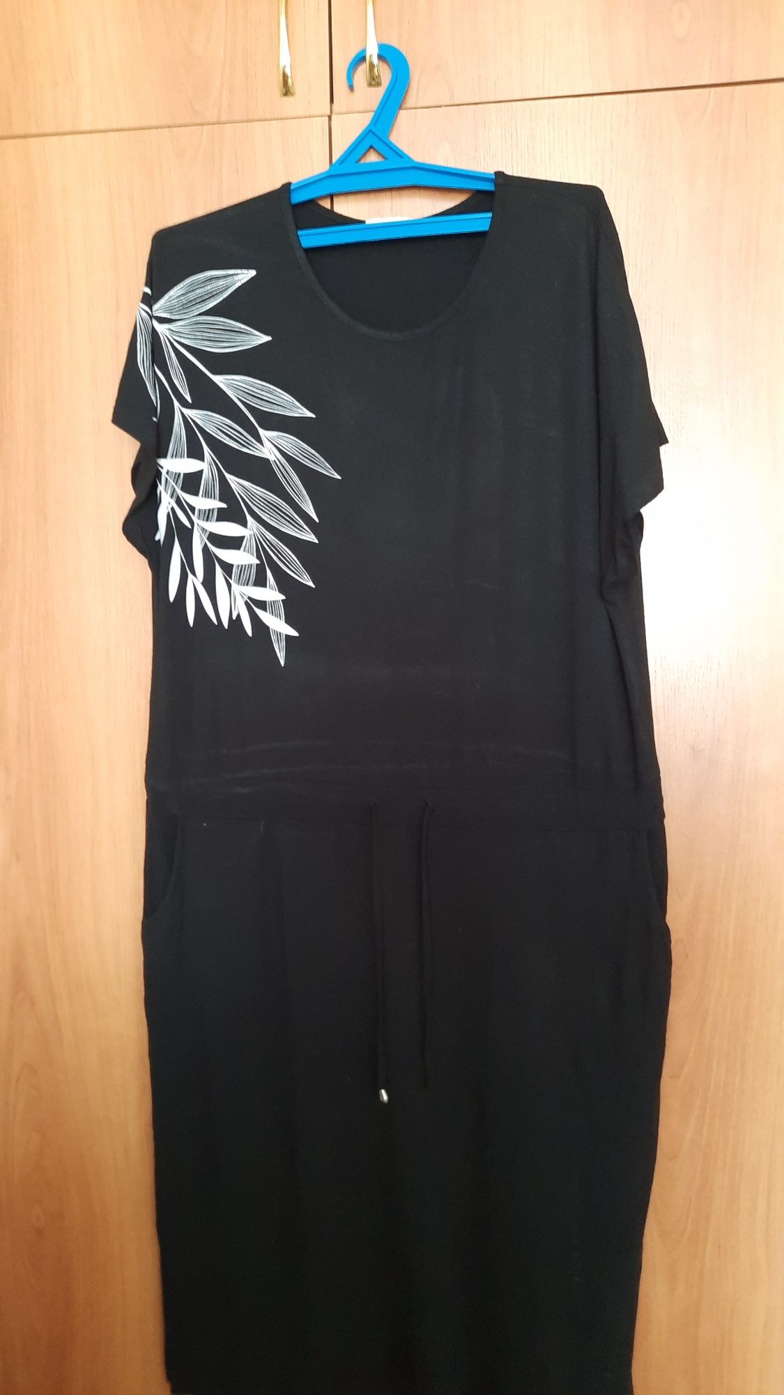 Продам женские вещи р.54