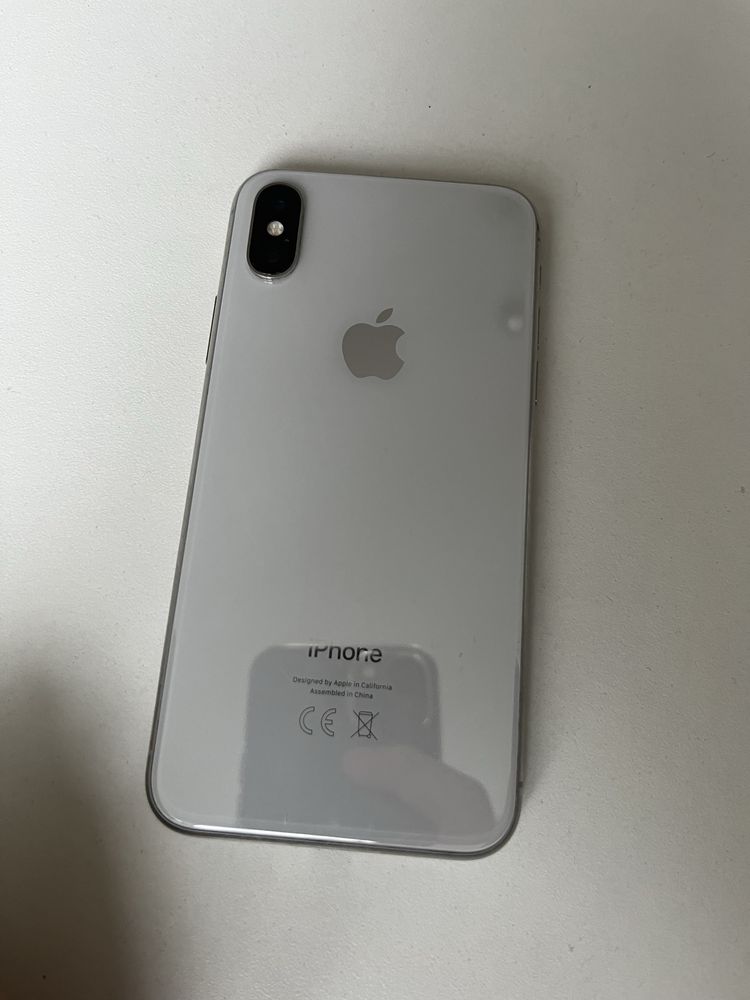 Продам Iphone X 64gb, состояние 8/10