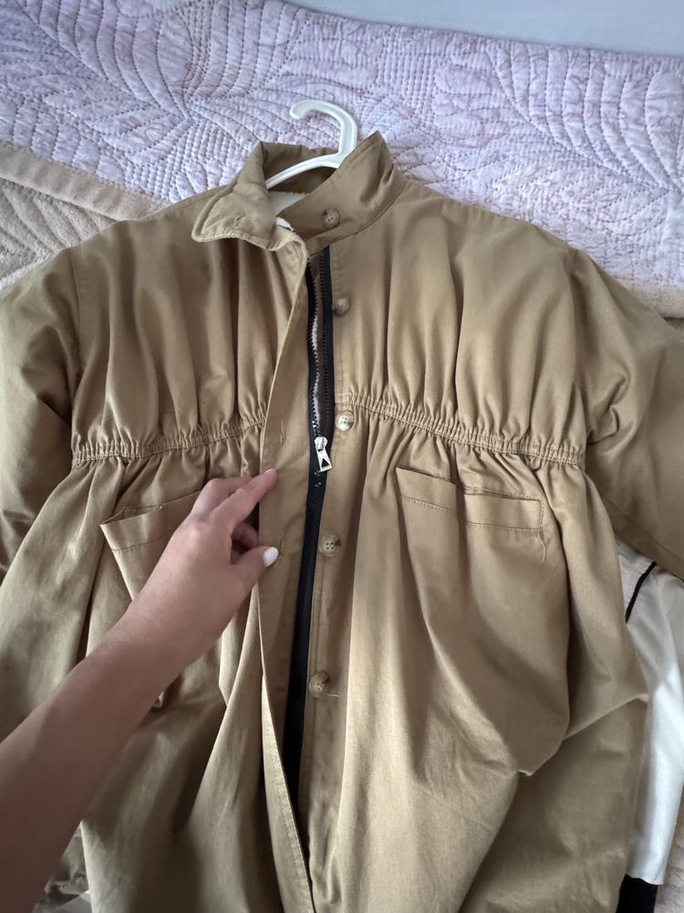 Продам тренч на девочку