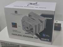 Кулер для процессора. Thermalright peerless assassin 140 white argb.