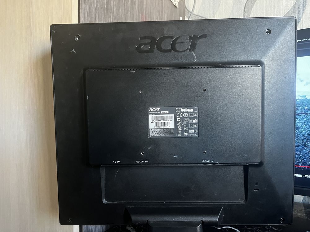 Продам ЖК-монитор Acer