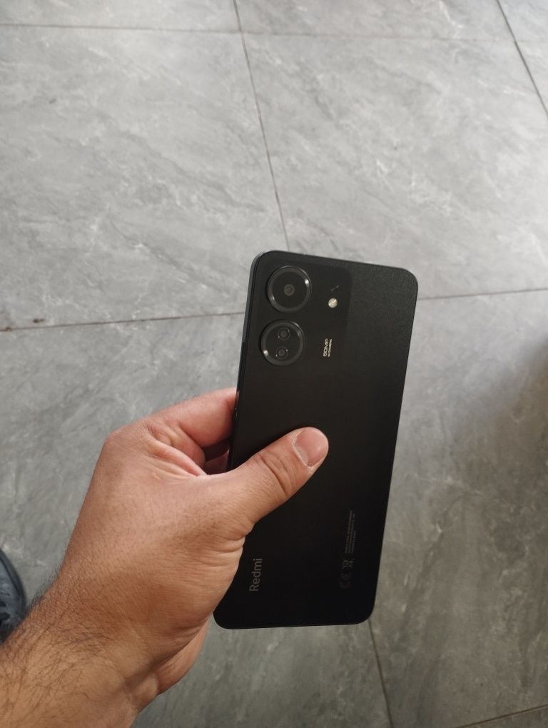 Redmi 13C в идеальном состоянии