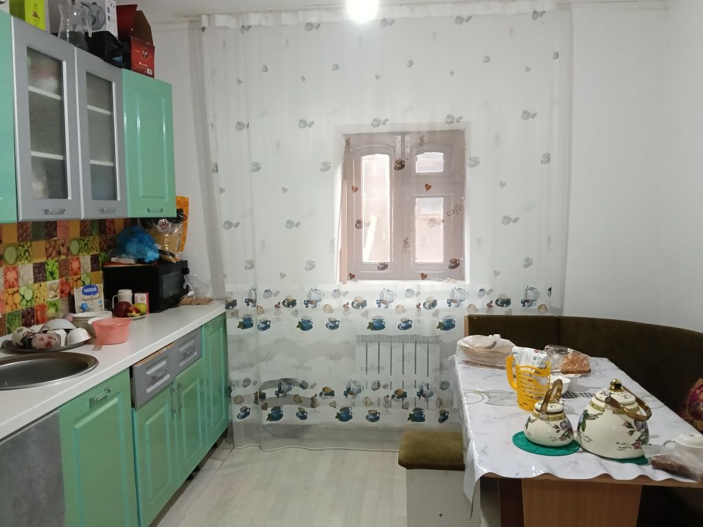 Угловой дом 112 кв.м. на 5 сот мкр Арман