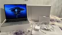Apple MacBook Air Silver M2 / 8ГБ / 512SSD / 13.6