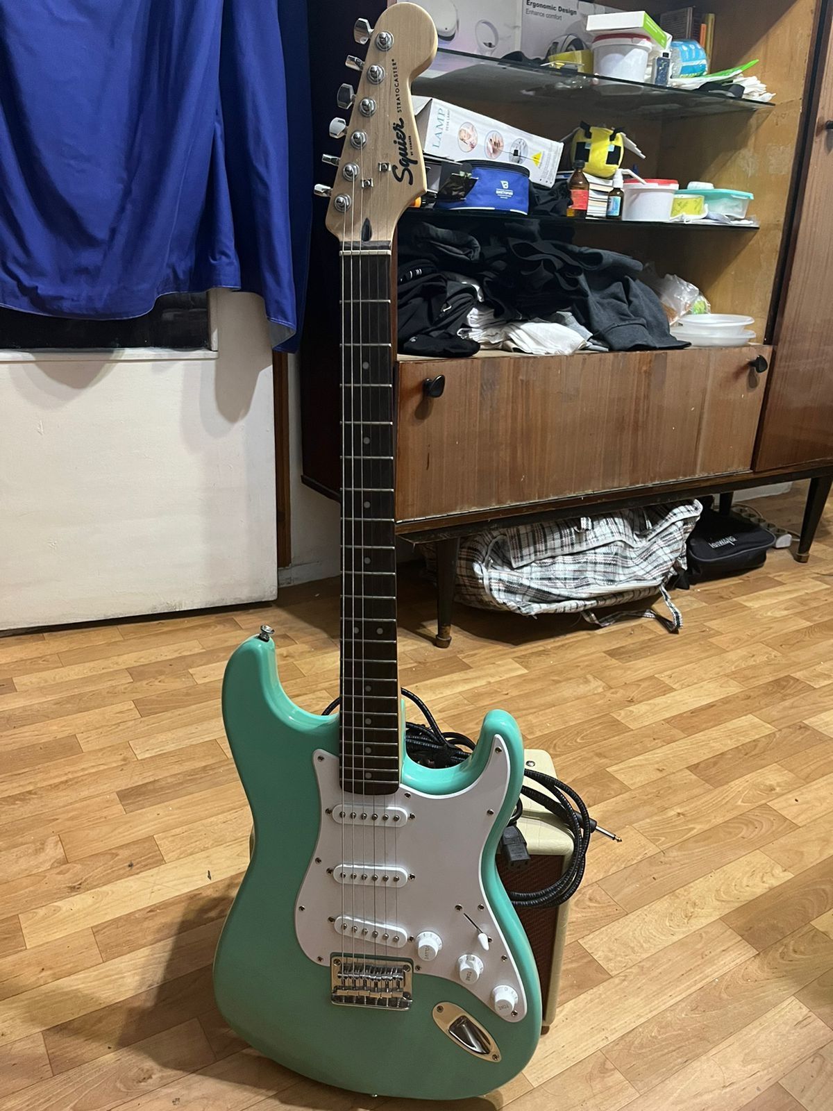 Электрогитара Squier Bullet Stratocaster