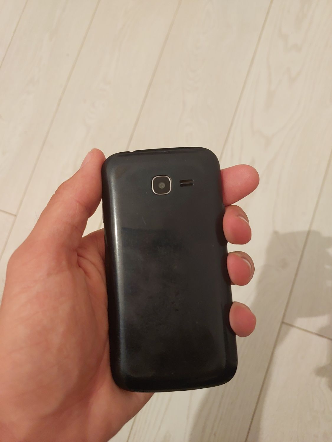 Телефон Samsung Galaxy S Duos GT-S7262