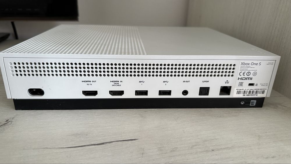 Xbox One S 512gb