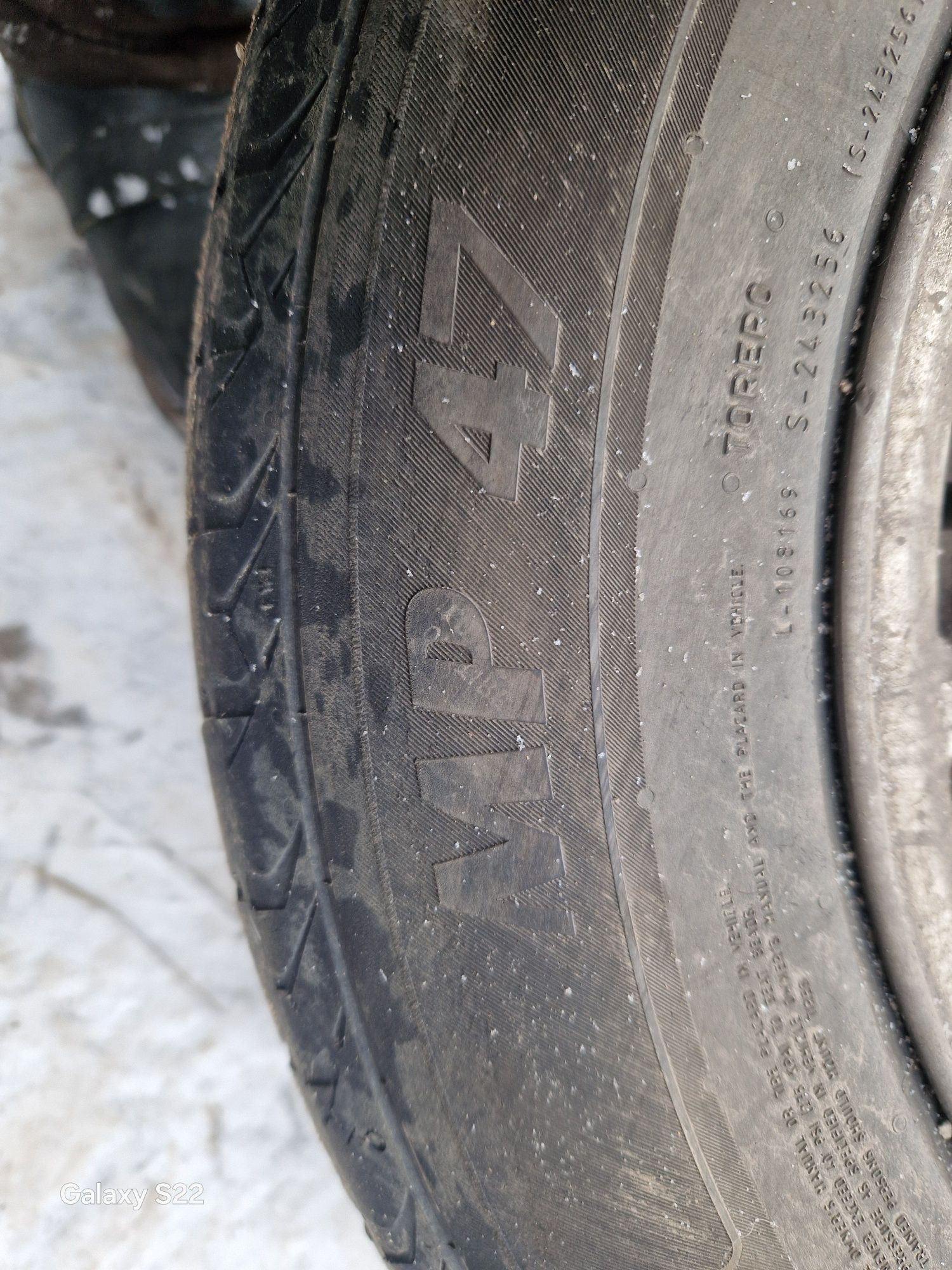 Продам диски на 15 с шинами Мерседес