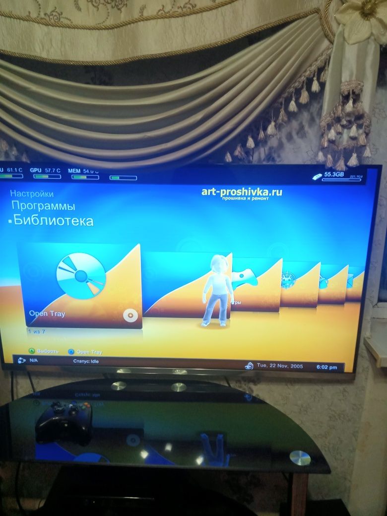 Xbox 360 , коннектор, 2 джойстика.