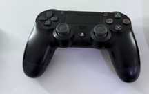 Продается джойстик от playstation 4 оригинал.