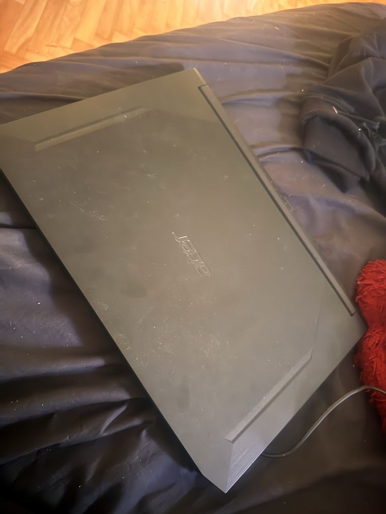 Срочно Acer Nitro 5 RTX 3050 4gb, 16gb ОЗУ, 512ssd, 17.3 дюймов