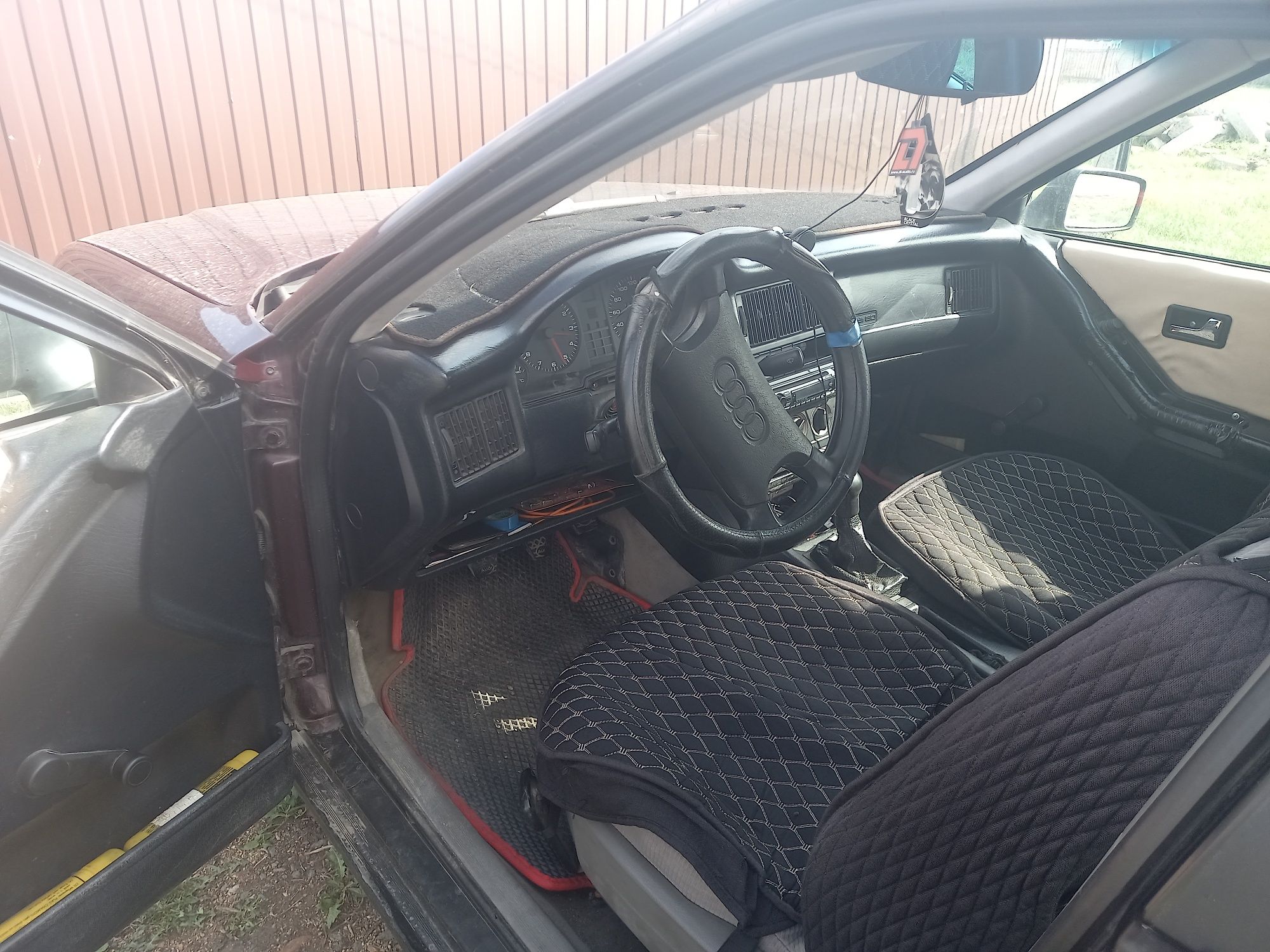 Audi b4 1992 срочно продам