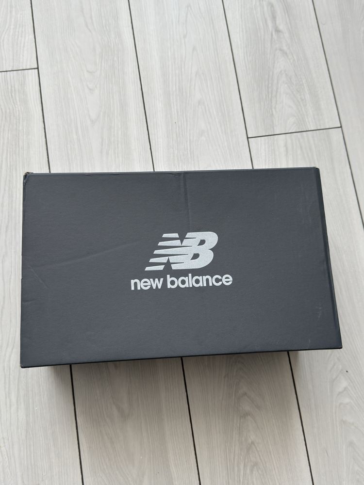Новые мужские кроссовки New Balance 530
