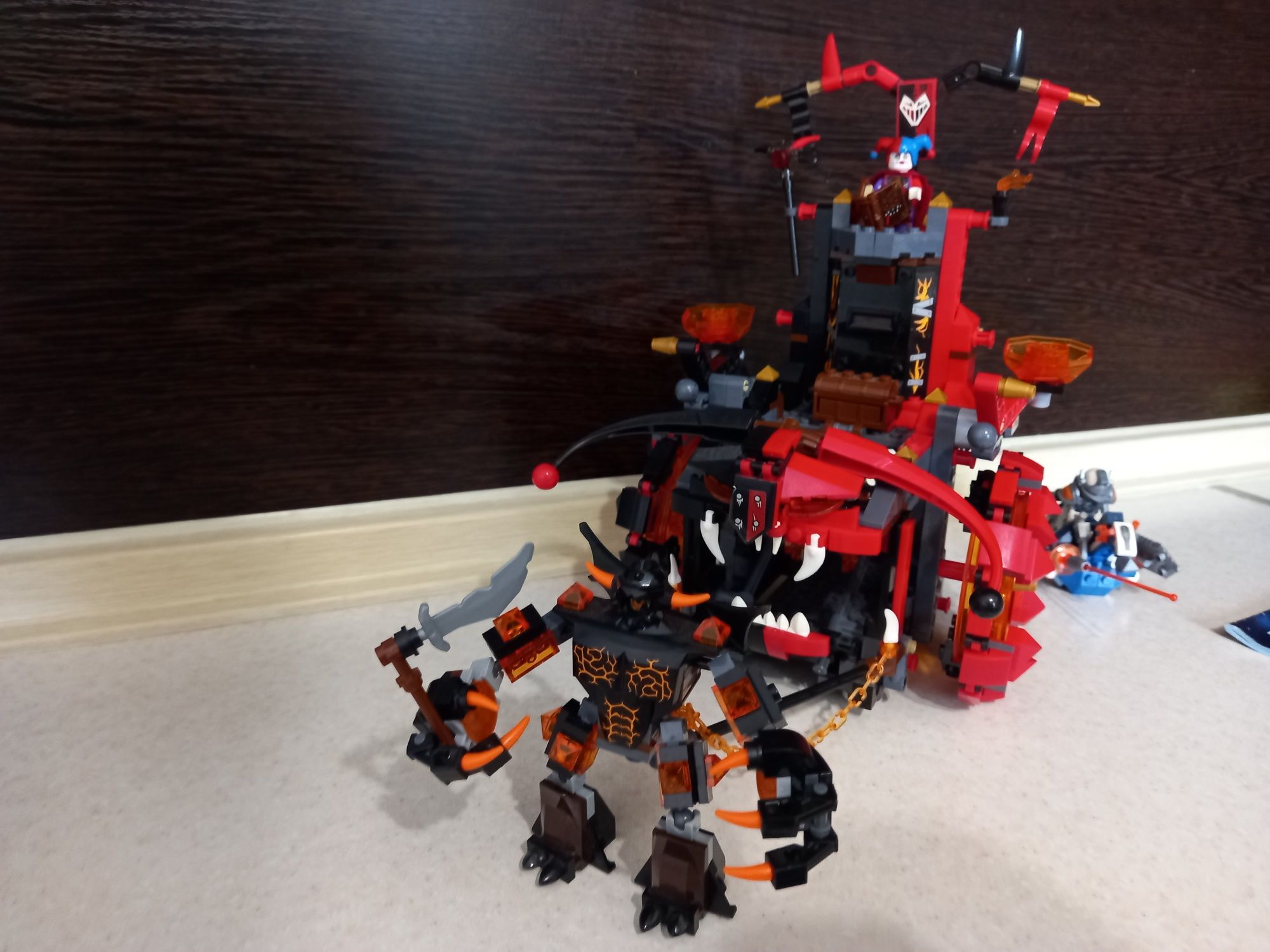 Конструктор аналог лего нексо найт lego 70316 Джестро мобиль