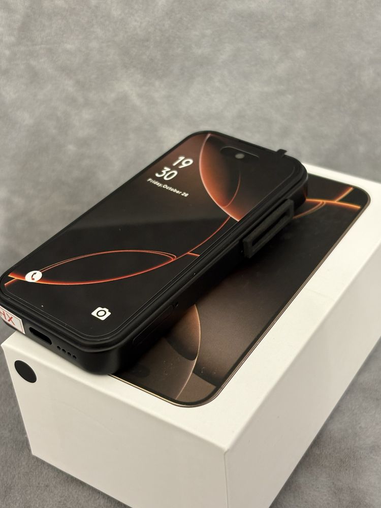iPhone 16 PRO MAX