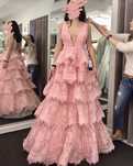 Розовое платье SHERRI HILL